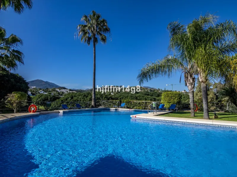 This elegant two-bedroom duplex penthouse for sale in Lorcrigolf offers a unique opportunity to enjoy refined living in one of Nueva Andalucía's most sought-after residential areas. Originally designed as a three-bedroom property, it can easily be reconve