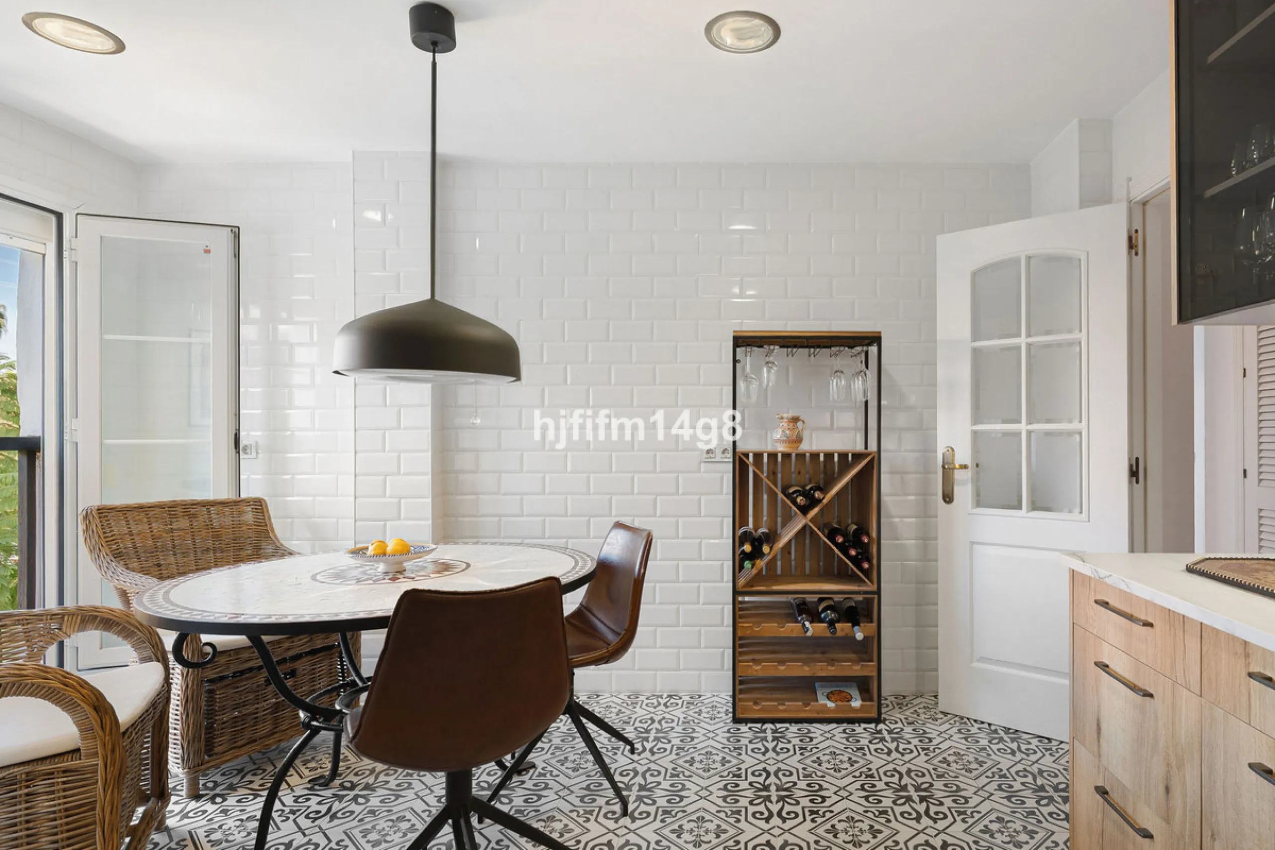 Location, location, location! Look no further — the sought-after Las Adelfas complex is one of the most desirable communities in the area, and we're delighted to present this charming 2-bedroom apartment perfectly positioned within the urbanisation.