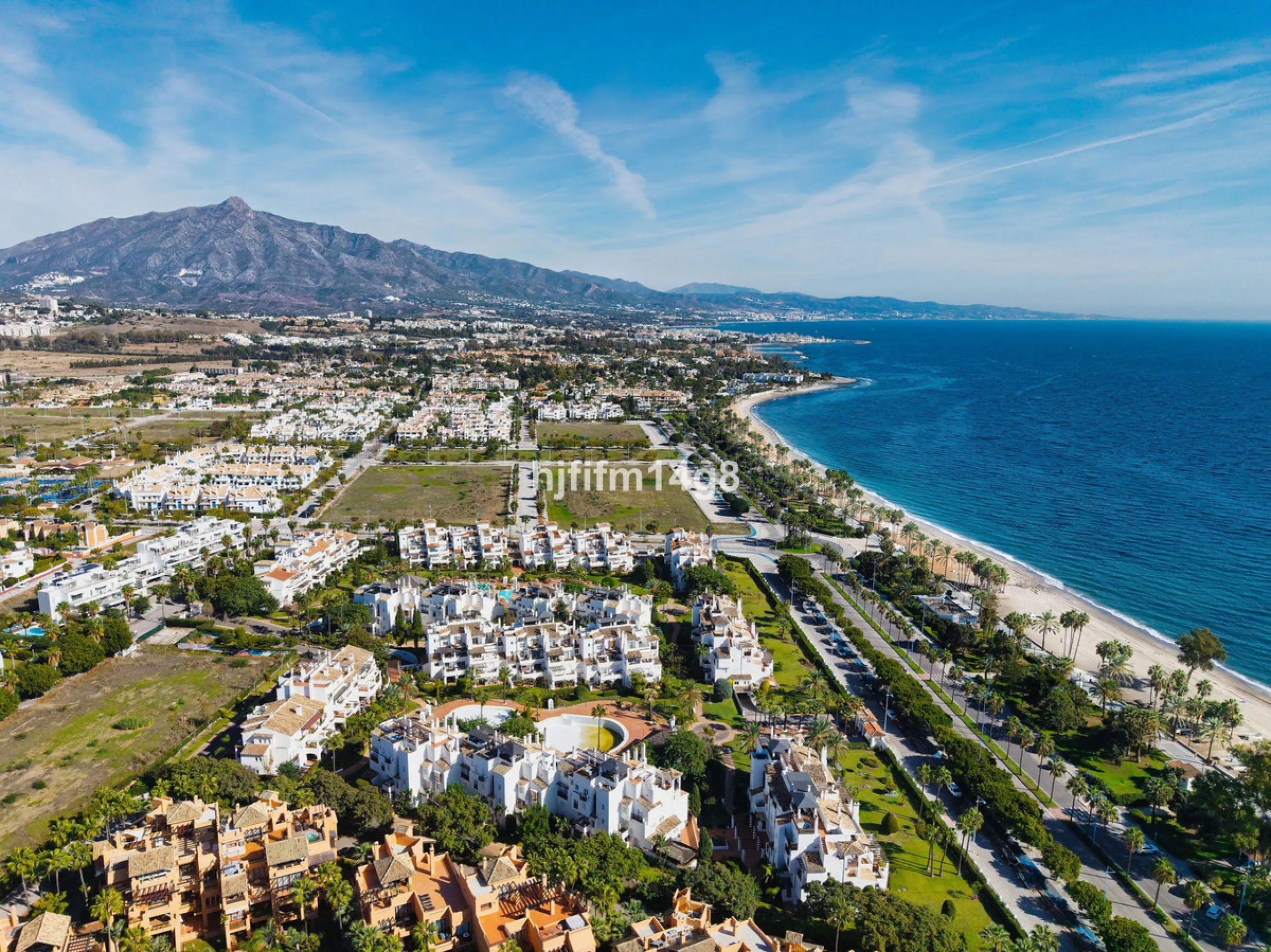 Location, location, location! Look no further — the sought-after Las Adelfas complex is one of the most desirable communities in the area, and we're delighted to present this charming 2-bedroom apartment perfectly positioned within the urbanisation.