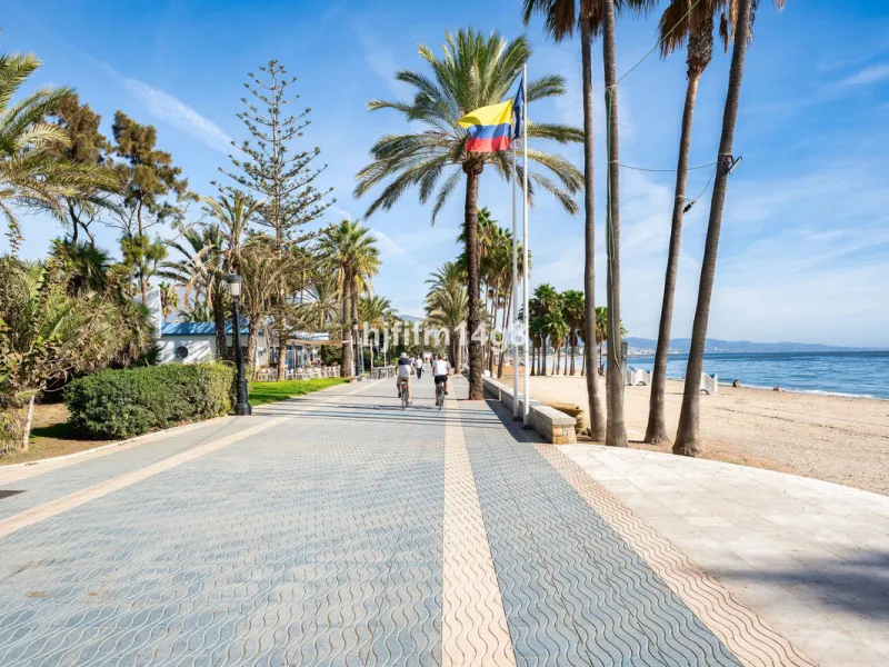Location, location, location! Look no further — the sought-after Las Adelfas complex is one of the most desirable communities in the area, and we're delighted to present this charming 2-bedroom apartment perfectly positioned within the urbanisation.