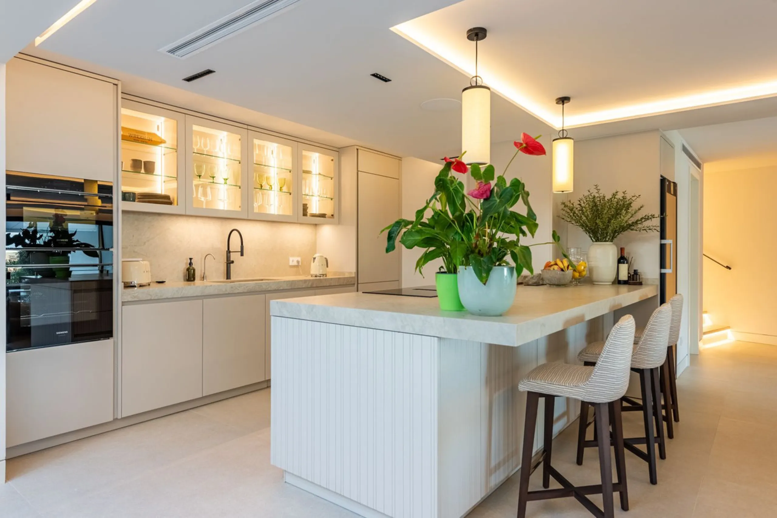 House - Townhouse в продаже в Marbella, Málaga. В доме 3 спален и 3 ванных комнат. Площадь дома 157 м²