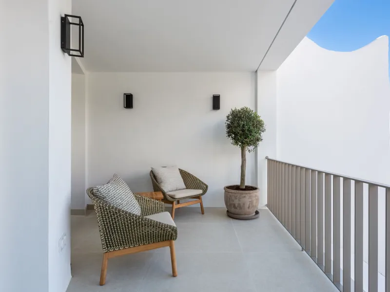House - Townhouse в продаже в Marbella, Málaga. В доме 3 спален и 3 ванных комнат. Площадь дома 157 м²