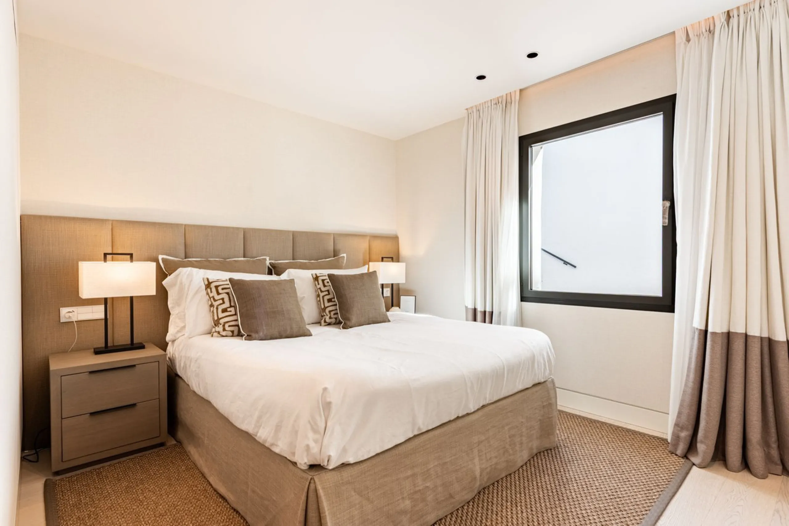 House - Townhouse в продаже в Marbella, Málaga. В доме 3 спален и 3 ванных комнат. Площадь дома 157 м²