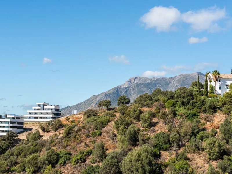House - Townhouse в продаже в Marbella, Málaga. В доме 3 спален и 3 ванных комнат. Площадь дома 157 м²
