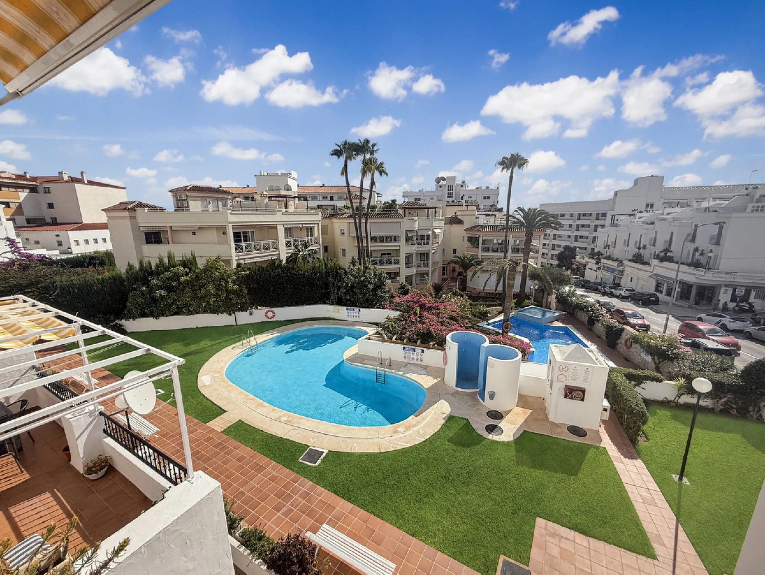 Prime Apartment Next to the Parador South Facing Terrace Pool and Tourist Licence