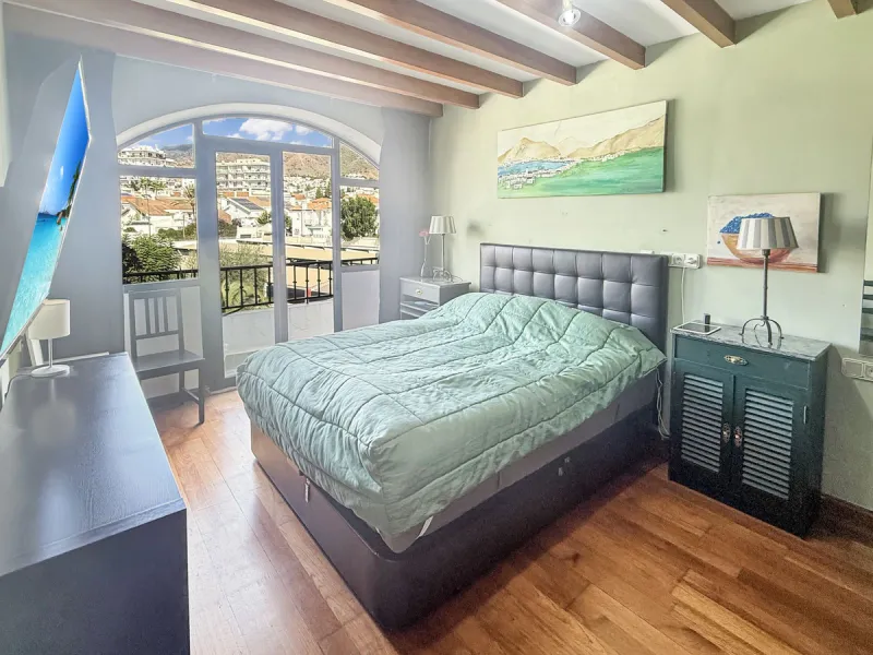 Prime Apartment Next to the Parador South Facing Terrace Pool and Tourist Licence