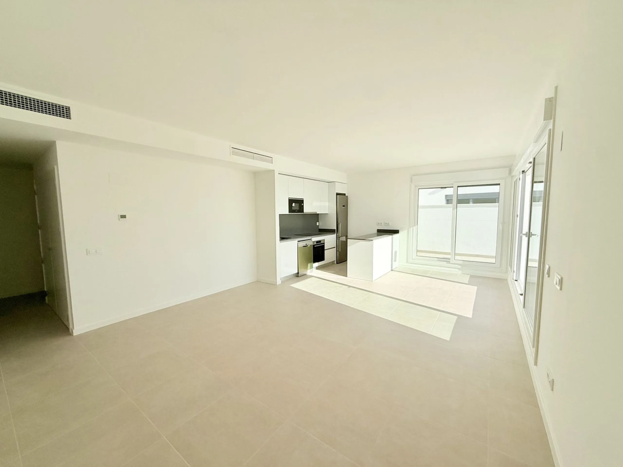 **Penthouse for Sale in Cancelada, Estepona - Your New Home Awaits**