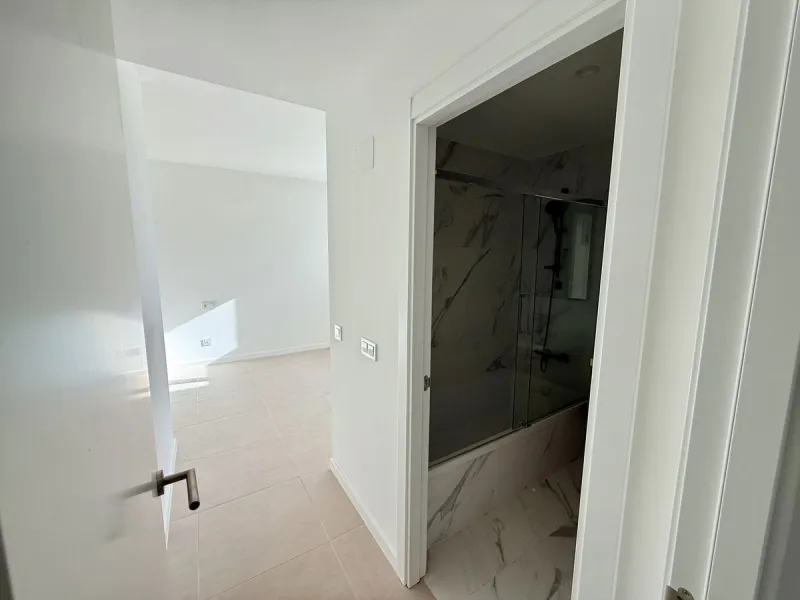 **Penthouse for Sale in Cancelada, Estepona - Your New Home Awaits**