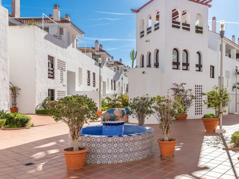 Stunning 3-Bedroom Corner Apartment in La Maestranza, Nueva Andalucía