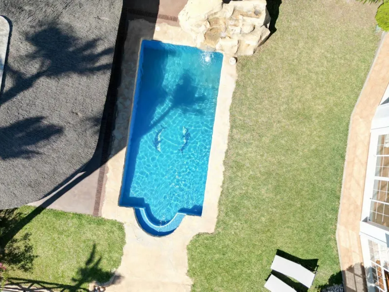 Immaculately presented 4 bedroom villa on the prestigious urbanisation of Mijas Golf.