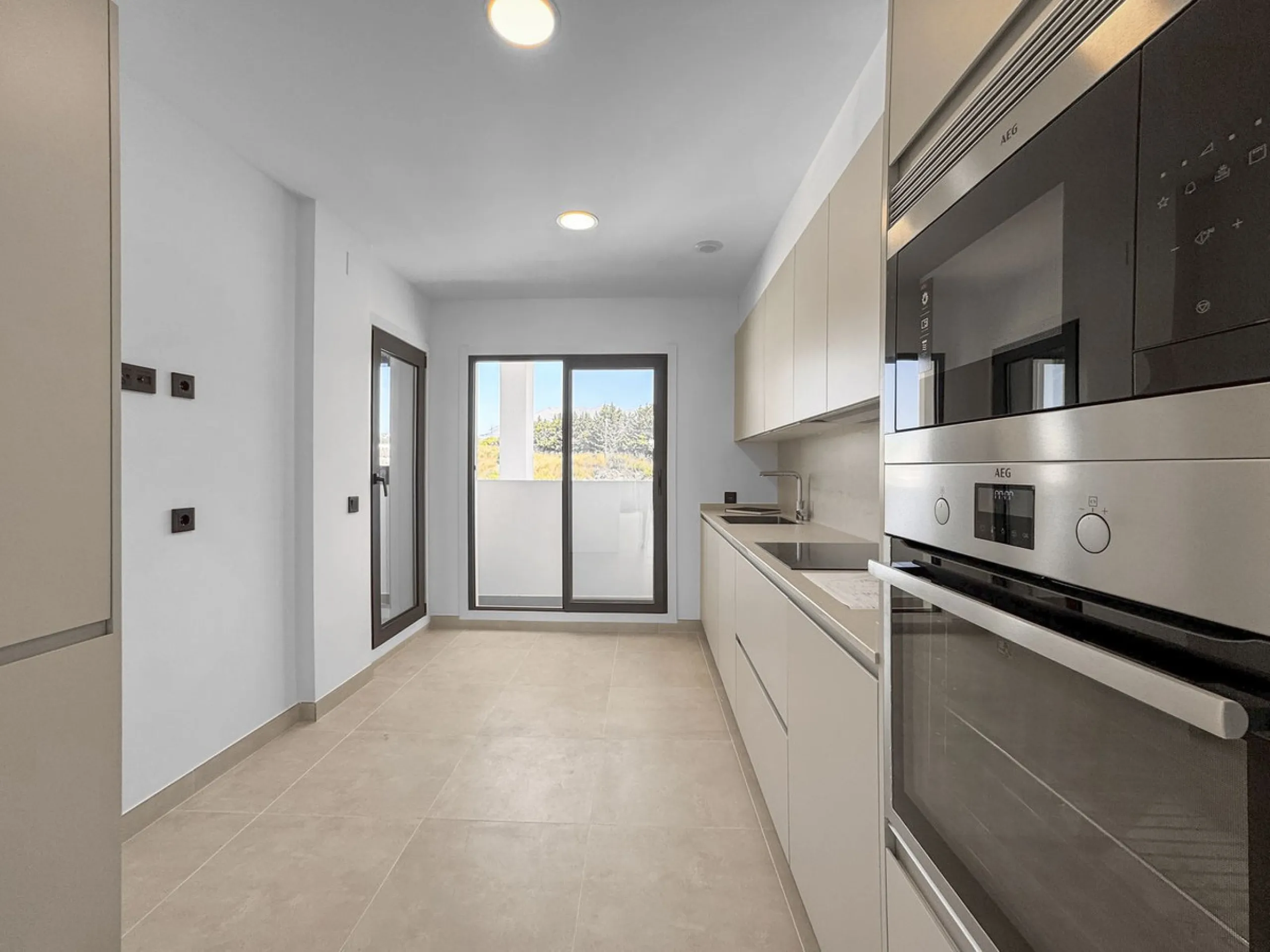Exclusive Apartment in Casares Golf Garden
