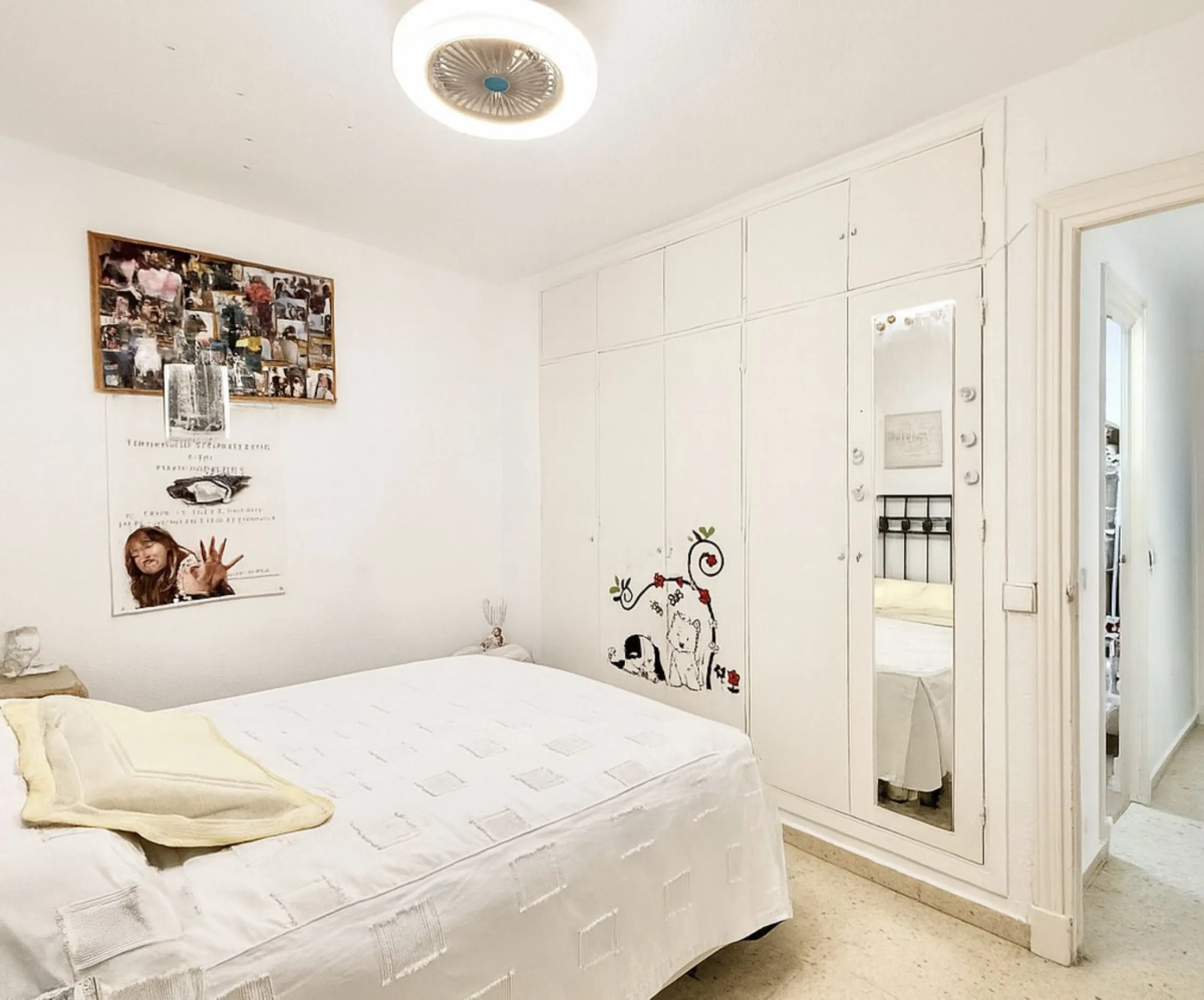 Apartment - Middle Floor Apartment в продаже в Marbella, Málaga. В доме 3 спален и 1 ванных комнат. Площадь дома 95 м²