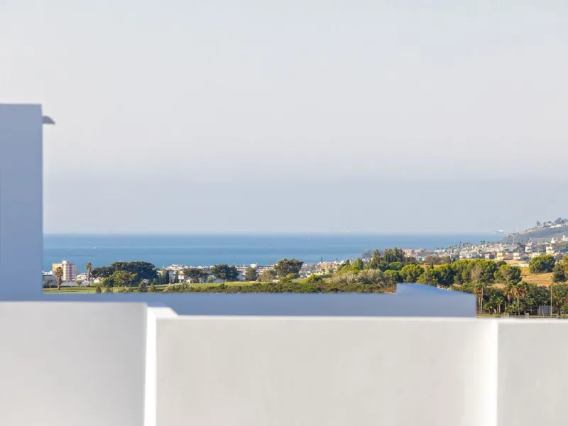 Exclusive Apartment in Casares Golf Garden