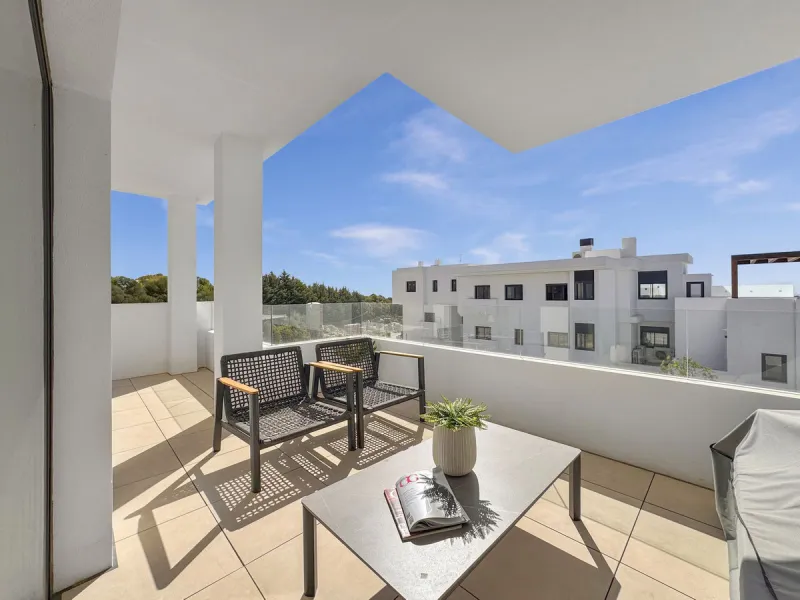 Exclusive Apartment in Casares Golf Garden