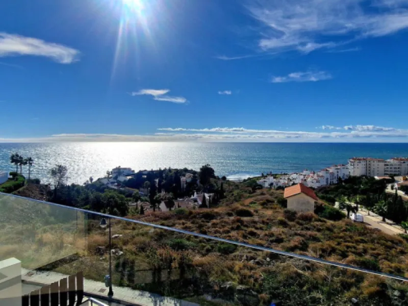 Torrox Costa – Townhouse with Panoramic Sea Views