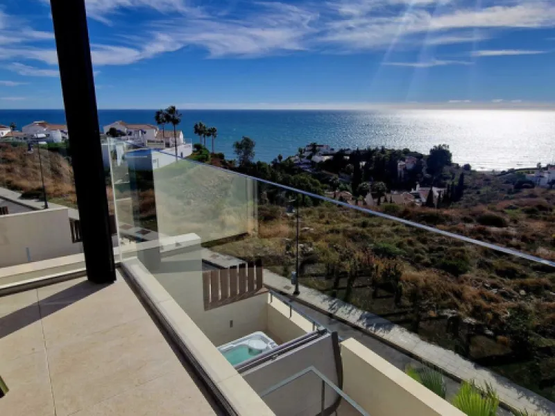 Torrox Costa – Townhouse with Panoramic Sea Views