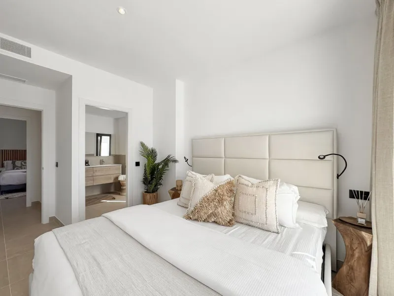 Exclusive Apartment in Casares Golf Garden