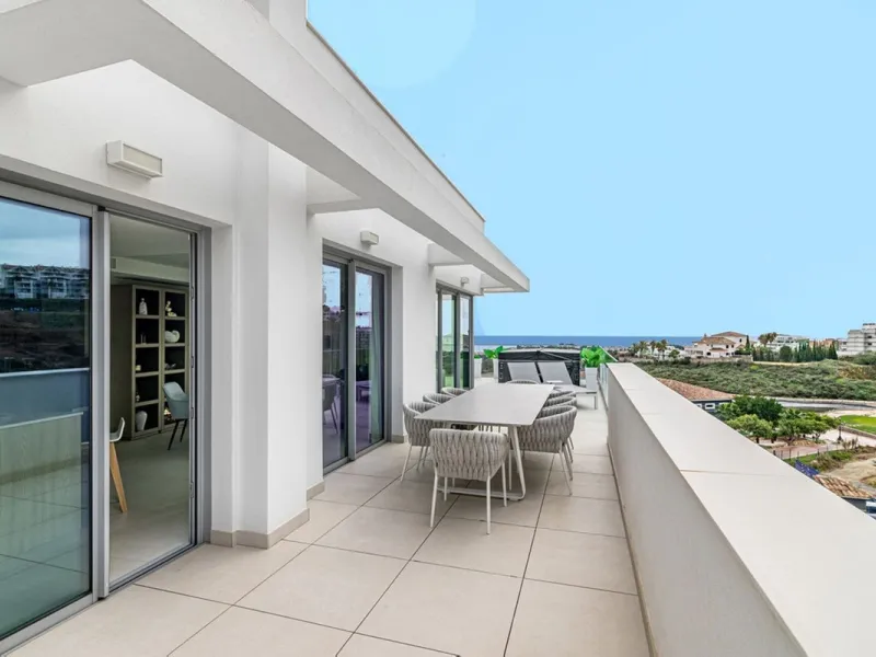 Apartment - Penthouse Duplex в продаже в Mijas, Málaga. В доме 2 спален и 3 ванных комнат. Площадь дома 107 м²