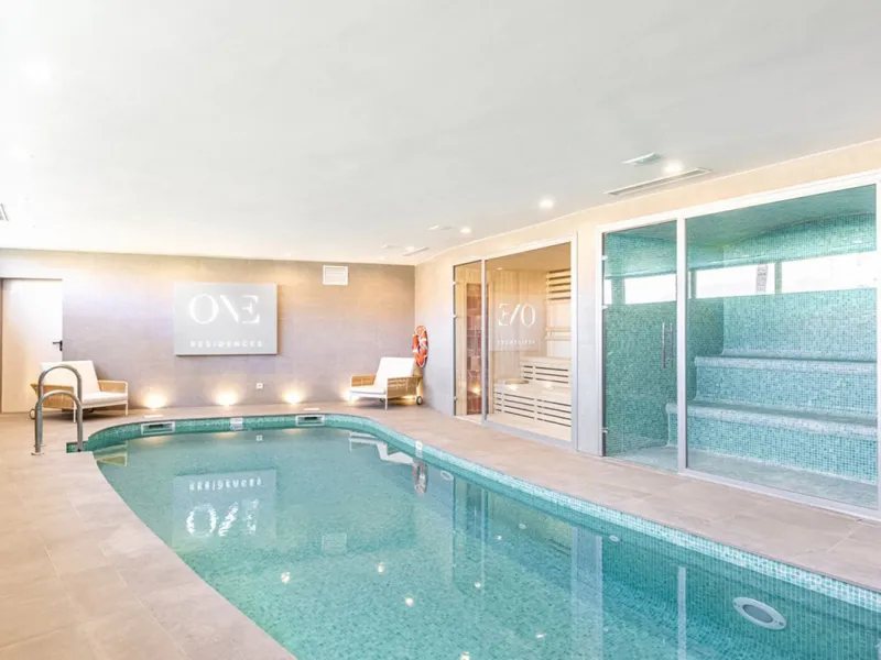Fantastic Penthouse with Solarium & Panoramic Sea Views Over Calanova Golf