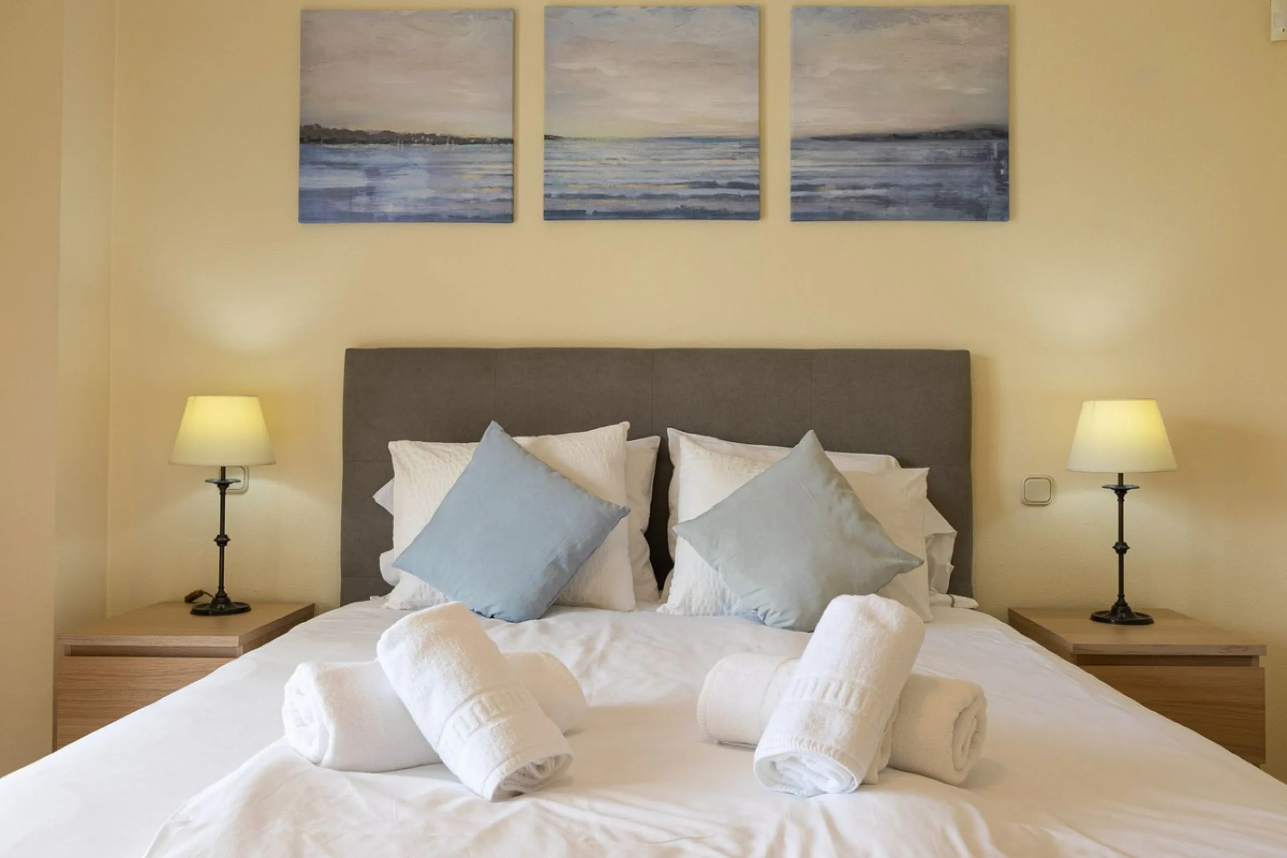 Turnkey Investment in Puerto Banús – 2-Bed Apartment with Tourist License