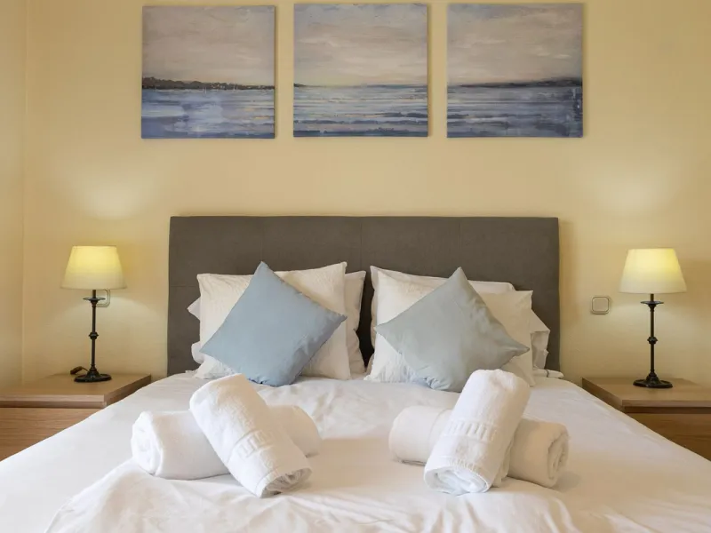 Turnkey Investment in Puerto Banús – 2-Bed Apartment with Tourist License
