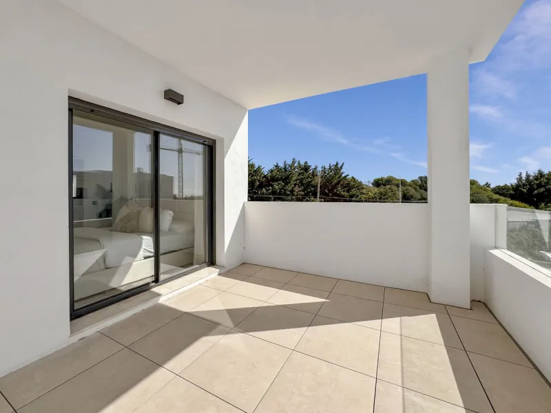 Exclusive Apartment in Casares Golf Garden