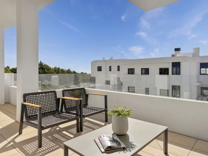 Exclusive Apartment in Casares Golf Garden