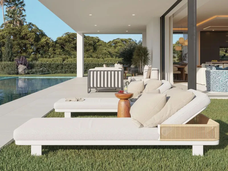 English Version — Luxury Villa in Cabopino
