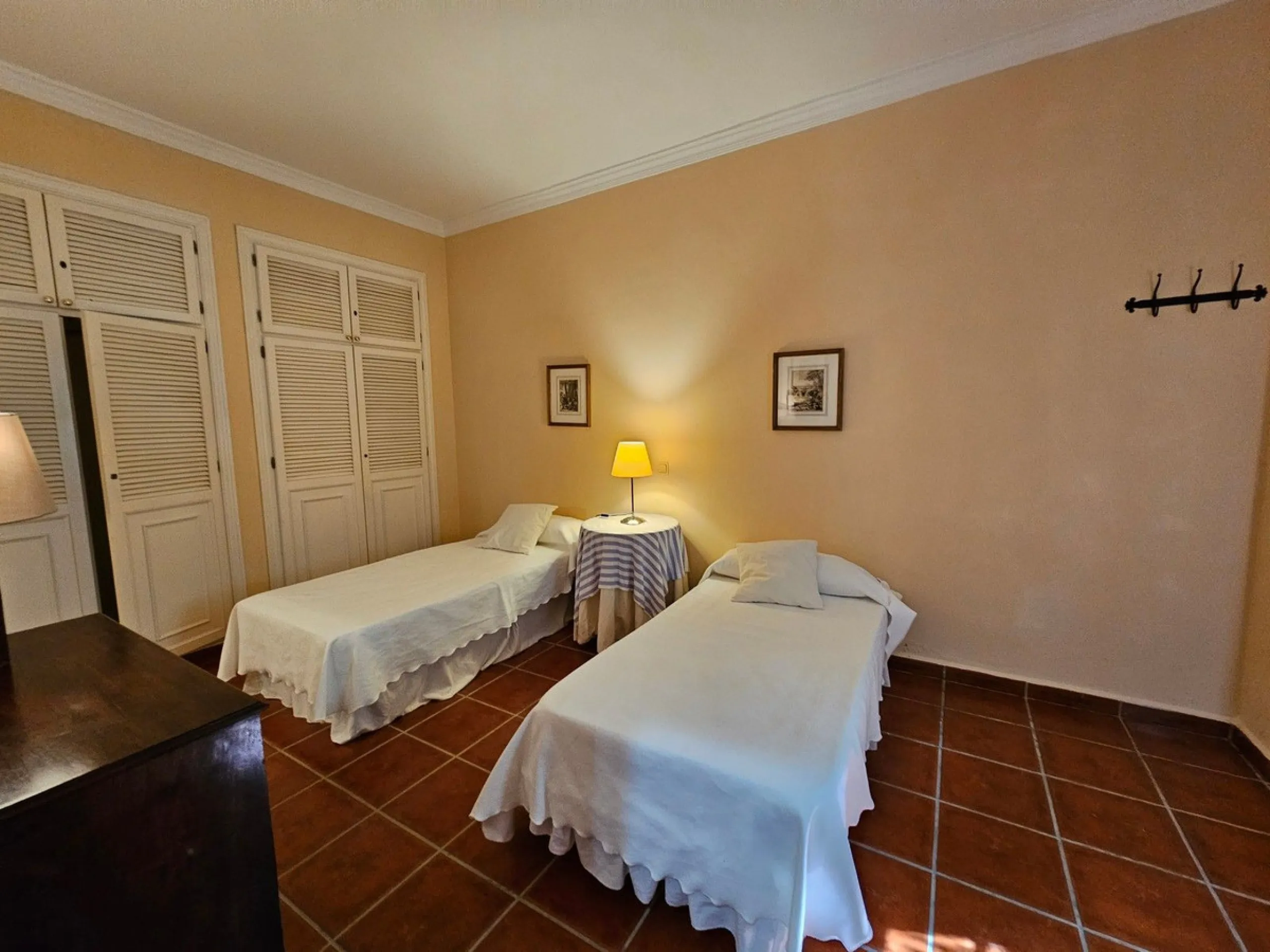 House - Detached Villa в продаже в Ronda, Málaga. В доме 6 спален и 6 ванных комнат. Площадь дома 2250 м². Площадь участка 240000 м²