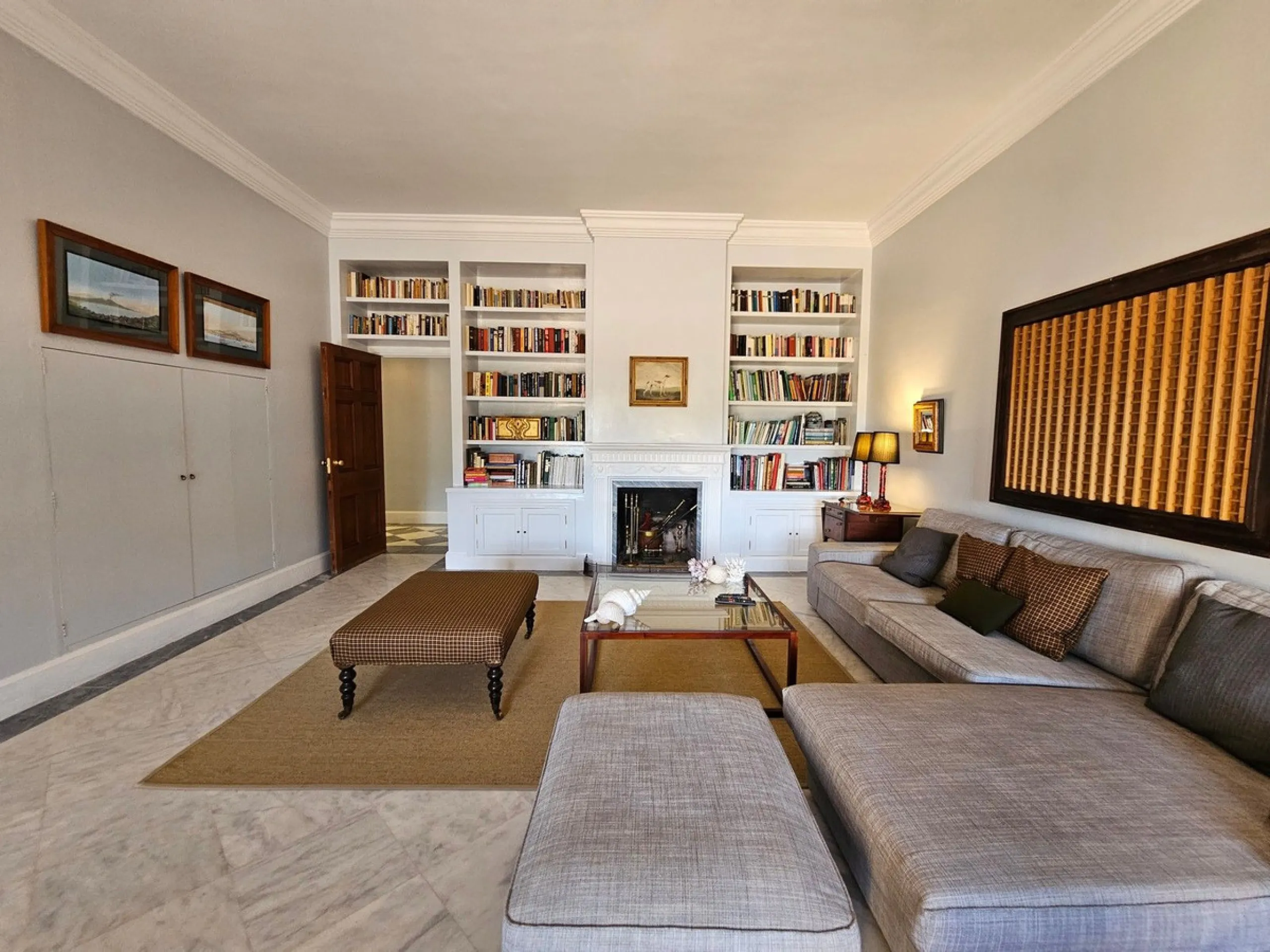 House - Detached Villa в продаже в Ronda, Málaga. В доме 6 спален и 6 ванных комнат. Площадь дома 2250 м². Площадь участка 240000 м²