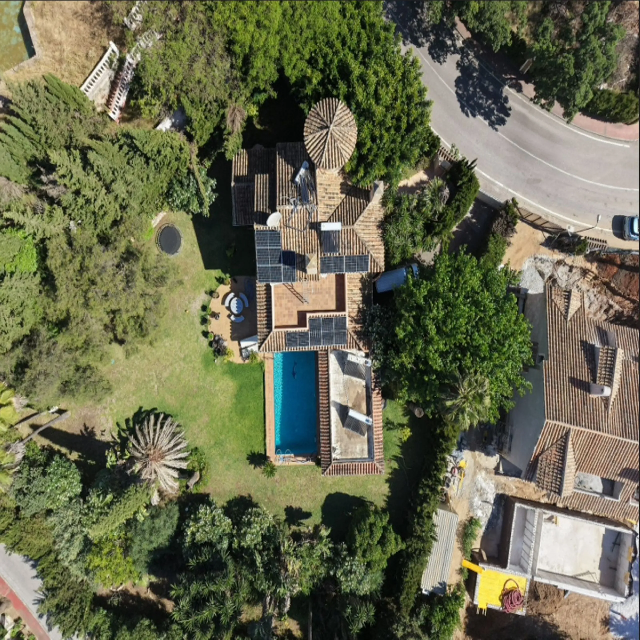 Investment Opportunity: Villa with Unlimited Potential in Elviria