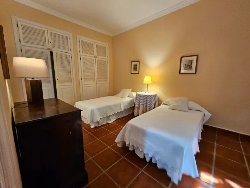 House - Detached Villa в продаже в Ronda, Málaga. В доме 6 спален и 6 ванных комнат. Площадь дома 2250 м². Площадь участка 240000 м²
