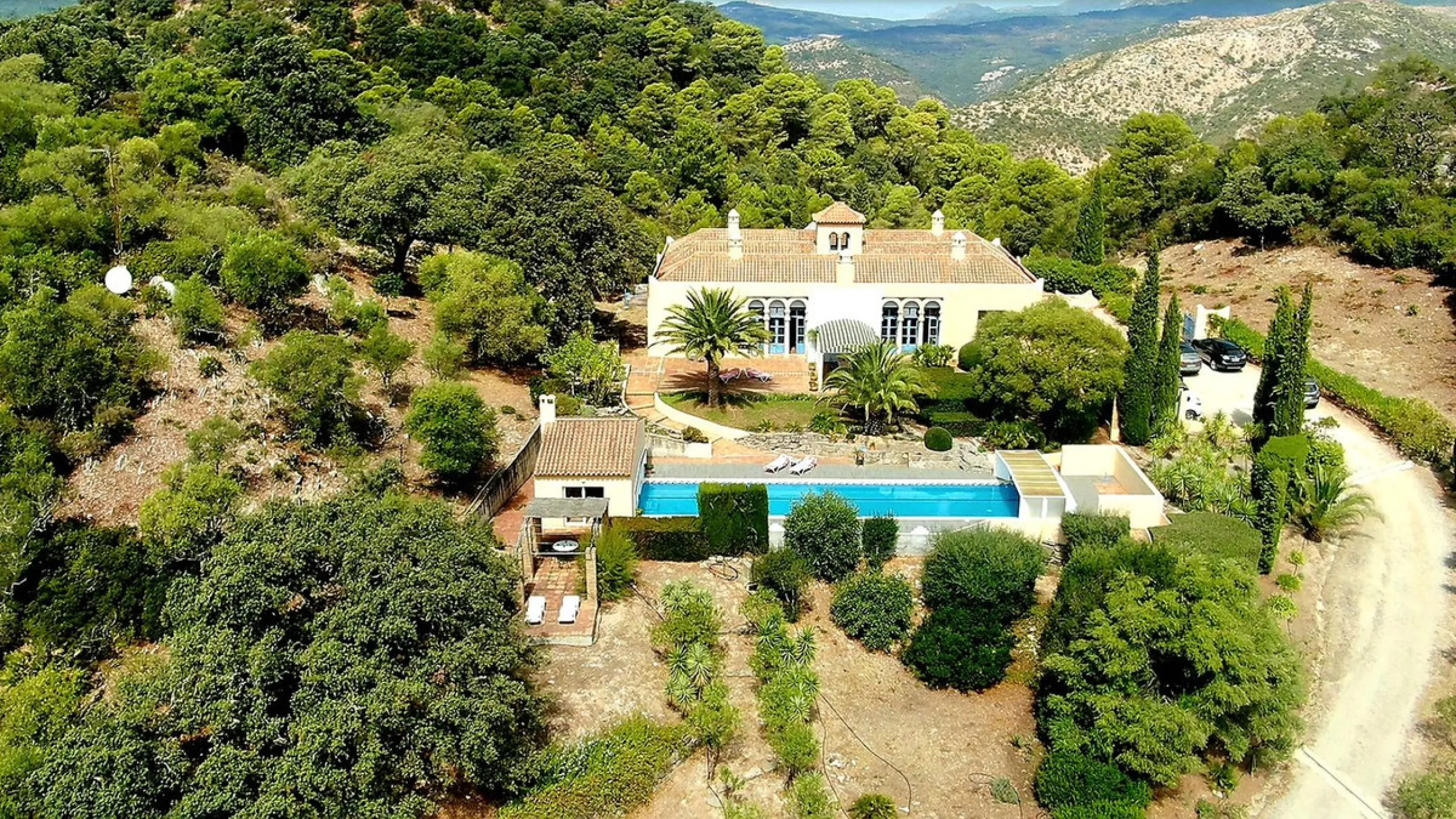 Amidst the captivating landscapes of Andalusia, Southern Spain, this charming country villa draws inspiration from traditional Andalusian architecture. Situated near the picturesque village of Gaucin, this exceptional property offers a unique blend of tra