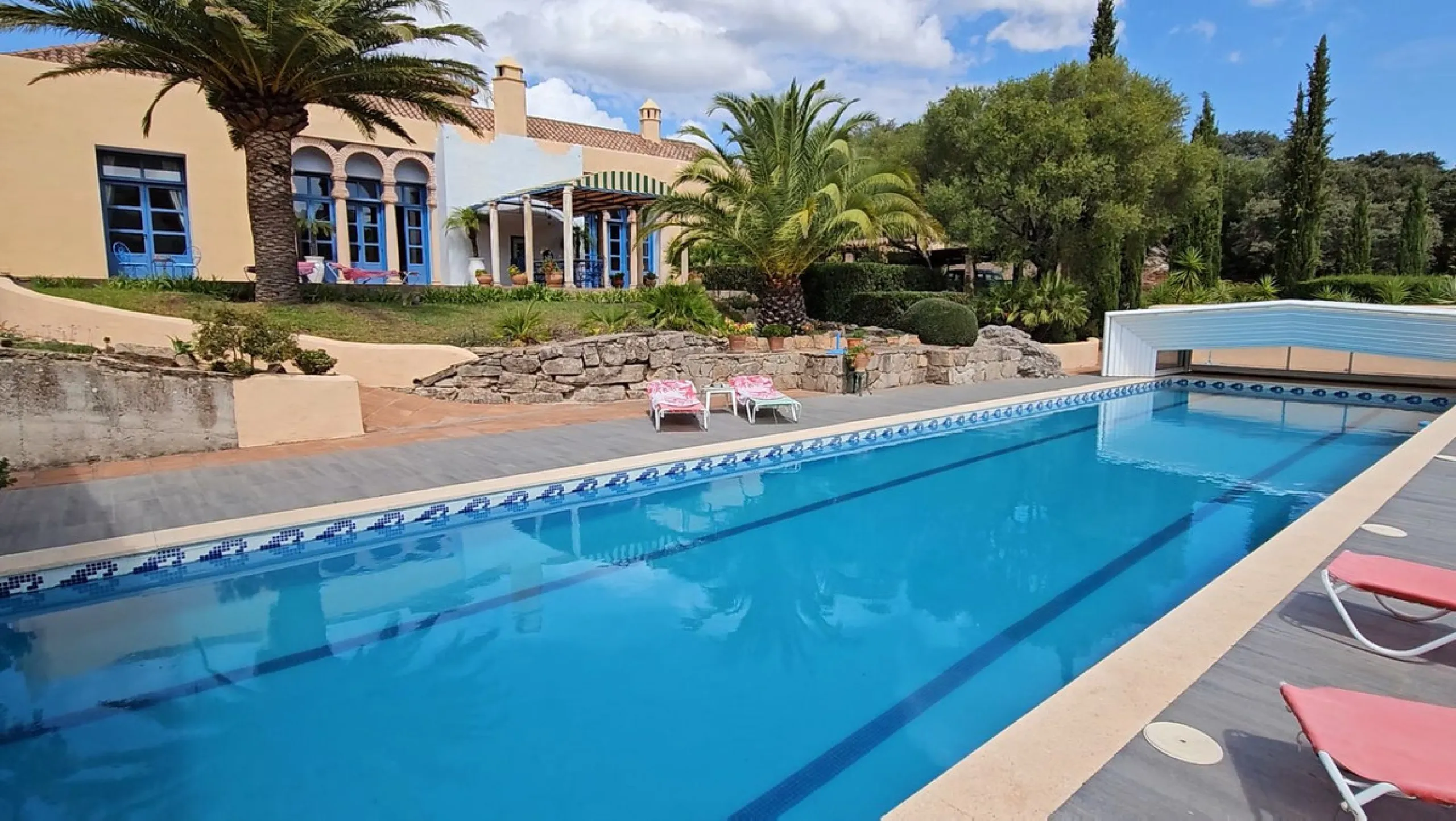 Amidst the captivating landscapes of Andalusia, Southern Spain, this charming country villa draws inspiration from traditional Andalusian architecture. Situated near the picturesque village of Gaucin, this exceptional property offers a unique blend of tra