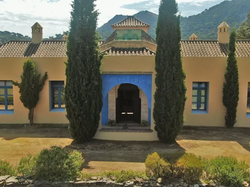 Amidst the captivating landscapes of Andalusia, Southern Spain, this charming country villa draws inspiration from traditional Andalusian architecture. Situated near the picturesque village of Gaucin, this exceptional property offers a unique blend of tra