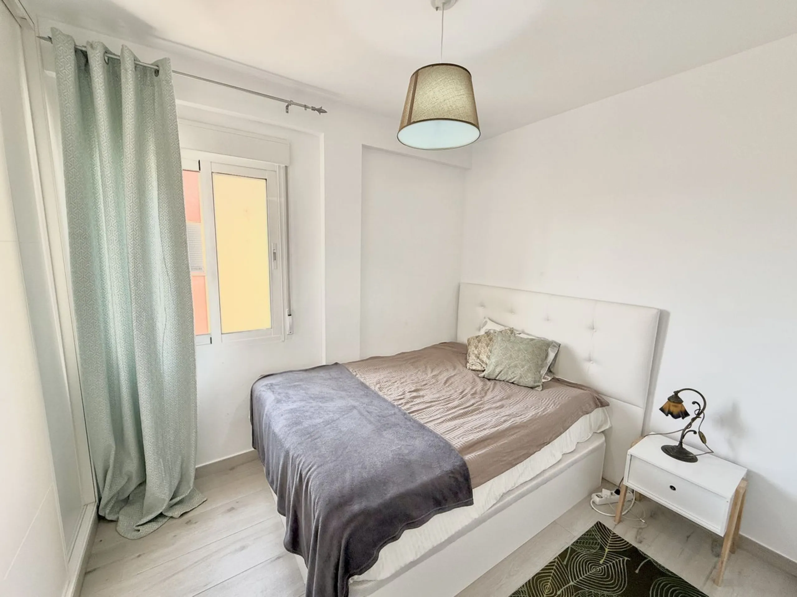 Apartment - Penthouse в продаже в Fuengirola, Málaga. В доме 3 спален и 2 ванных комнат. Площадь дома 80 м²