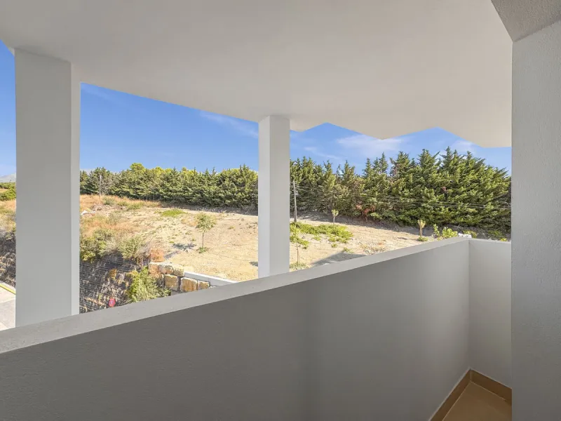 Exclusive Apartment in Casares Golf Garden
