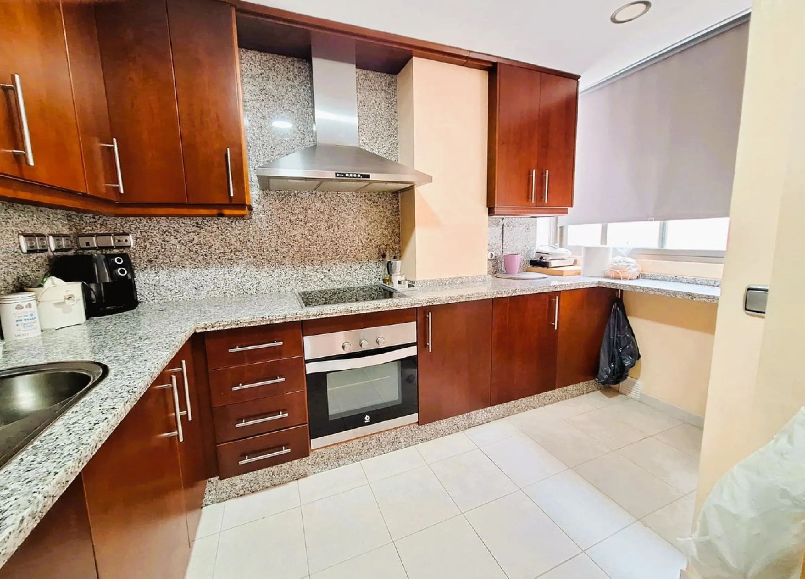 Penthouse for sale in the El Pinillo area, close to all services, schools, supermarkets, etc.