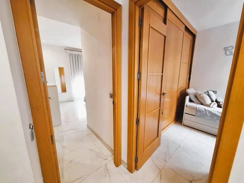 Penthouse for sale in the El Pinillo area, close to all services, schools, supermarkets, etc.