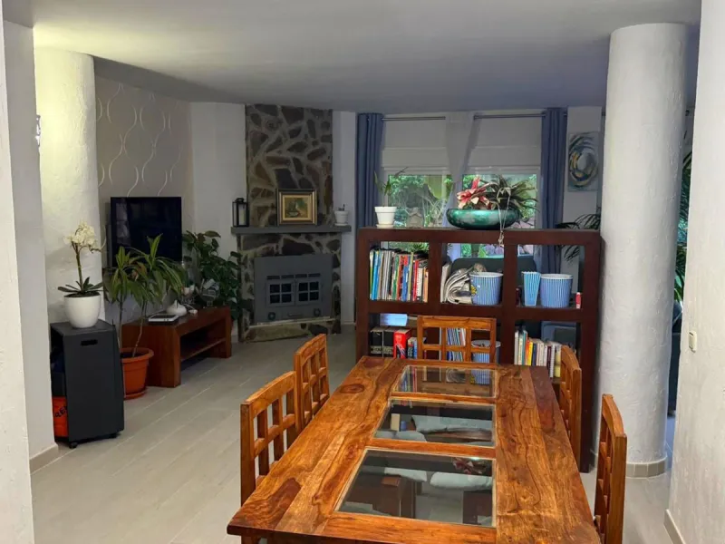 Apartment - Ground Floor Apartment в продаже в Mijas, Málaga. В доме 4 спален и 4 ванных комнат. Площадь дома 200 м²