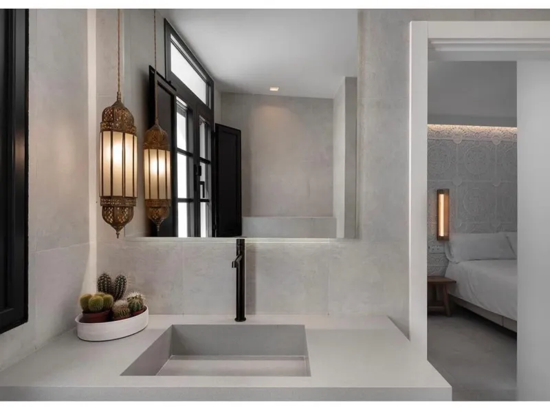 House - Townhouse в продаже в Marbella, Málaga. В доме 5 спален и 6 ванных комнат. Площадь дома 181 м². Площадь участка 118 м²