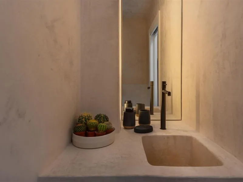 House - Townhouse в продаже в Marbella, Málaga. В доме 5 спален и 6 ванных комнат. Площадь дома 181 м². Площадь участка 118 м²