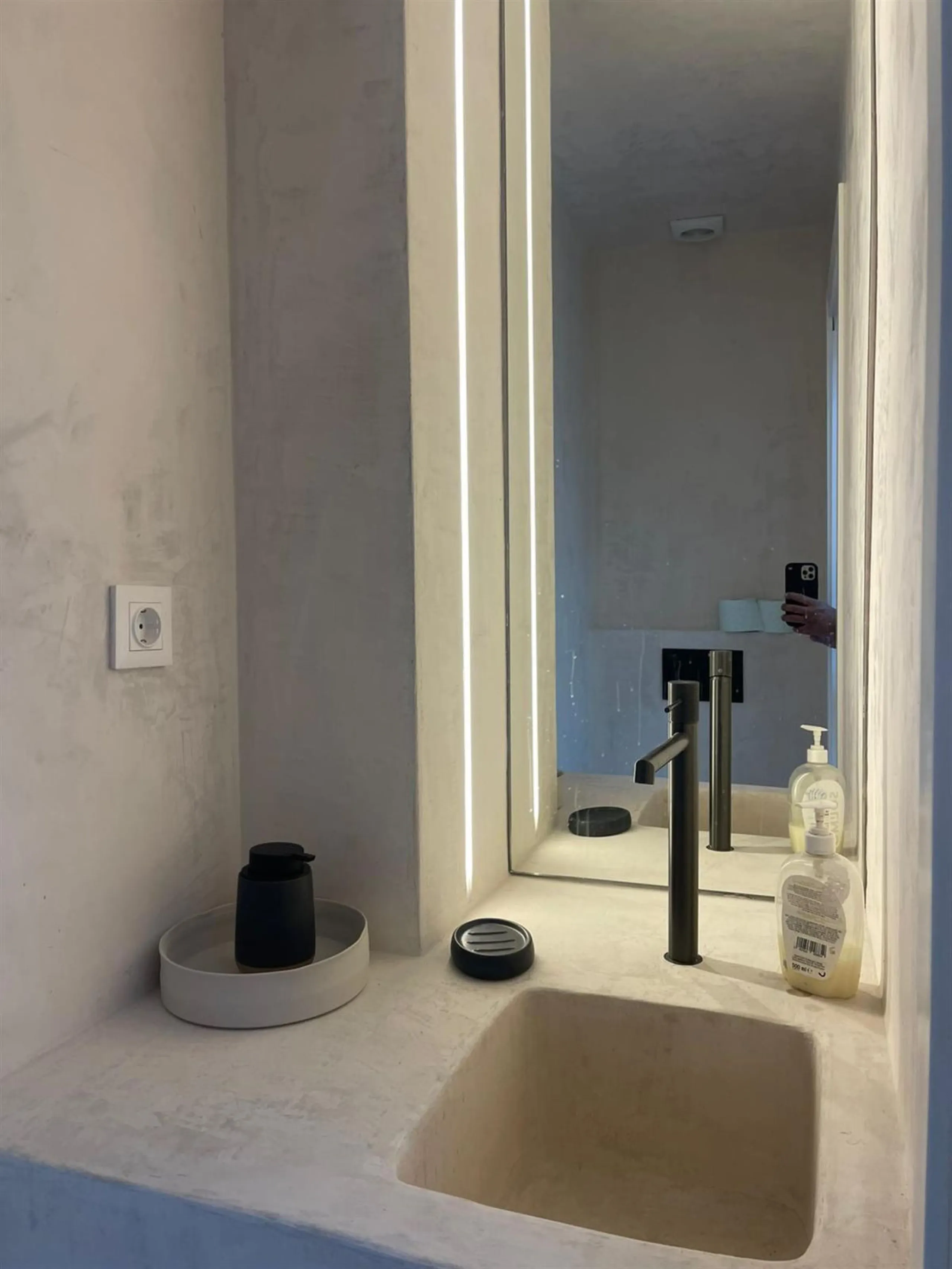 House - Townhouse в продаже в Marbella, Málaga. В доме 5 спален и 6 ванных комнат. Площадь дома 181 м². Площадь участка 118 м²
