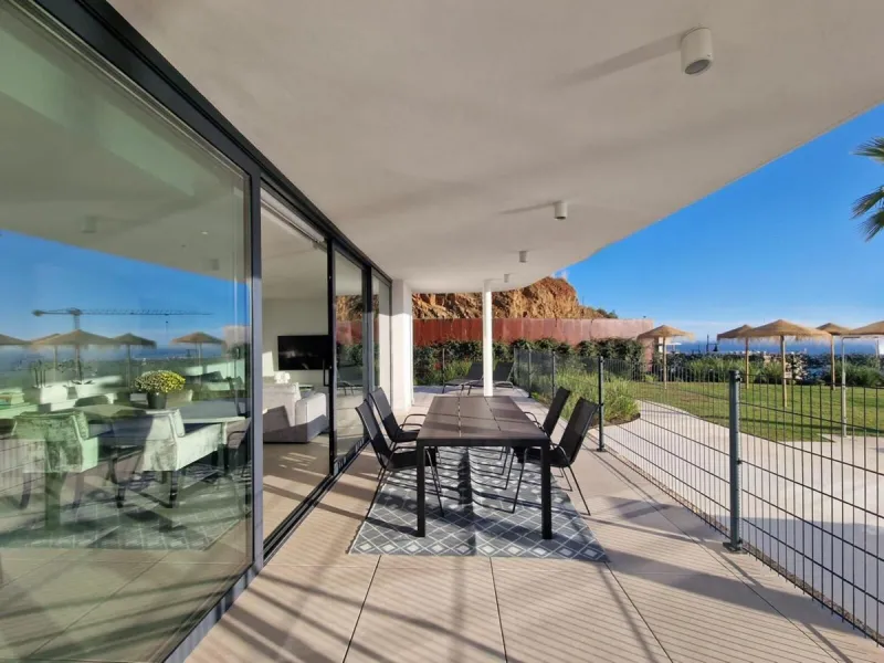 Apartment - Ground Floor Apartment в продаже в Fuengirola, Málaga. В доме 3 спален и 2 ванных комнат. Площадь дома 116 м²