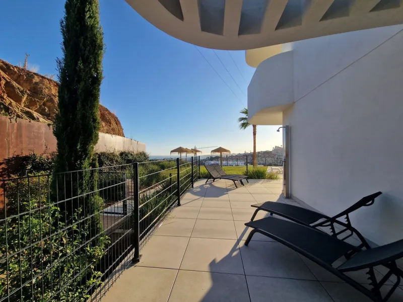 Apartment - Ground Floor Apartment в продаже в Fuengirola, Málaga. В доме 3 спален и 2 ванных комнат. Площадь дома 116 м²