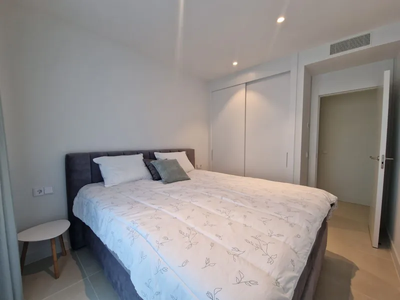 Apartment - Ground Floor Apartment в продаже в Fuengirola, Málaga. В доме 3 спален и 2 ванных комнат. Площадь дома 116 м²