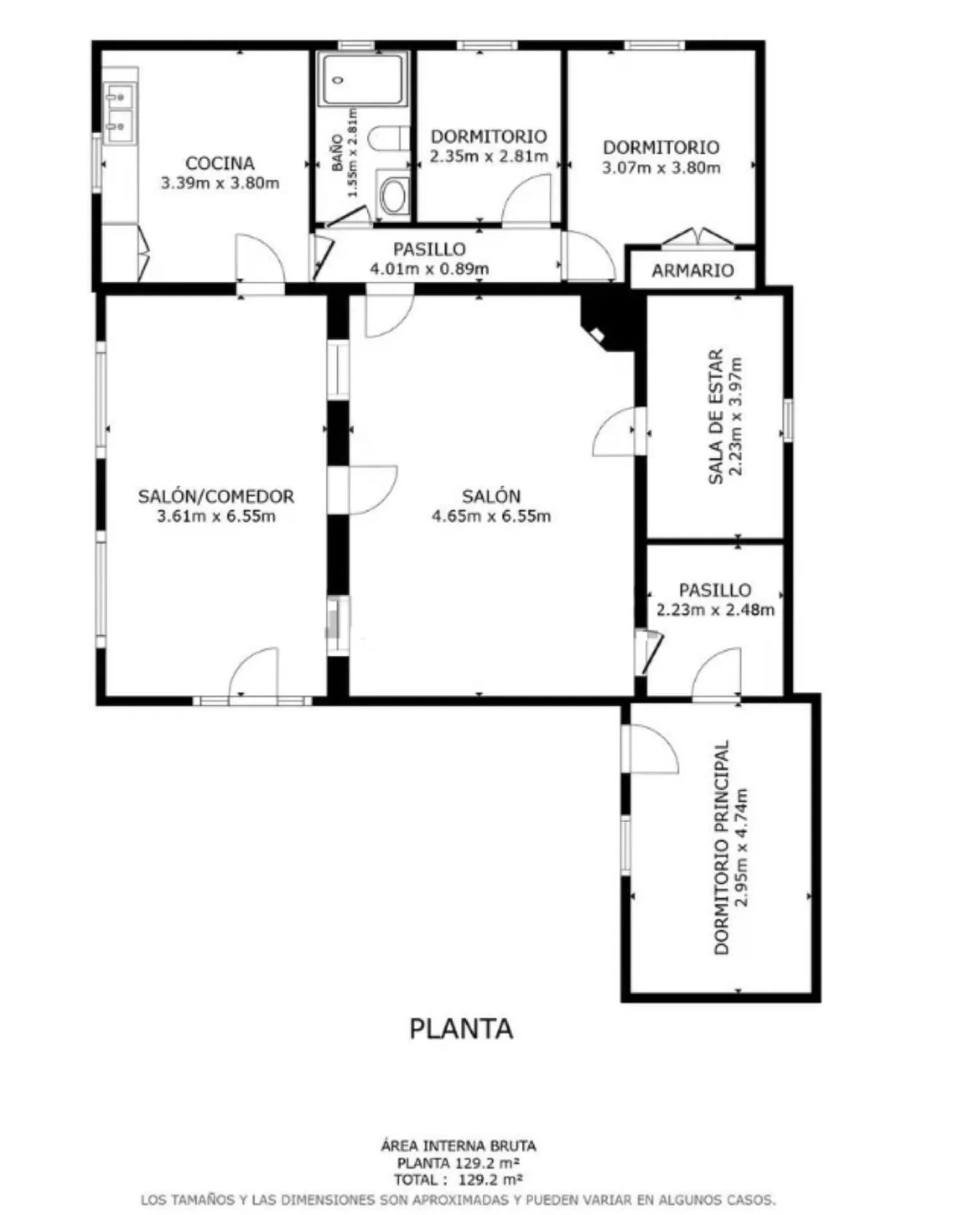 House with Sea Views in Estepona. Set on a 4,409 m² plot just 2.5 km from the center of Estepona, this property offers tranquility without sacrificing proximity to all amenities. The home itself features approximately 150 m² of living space with 4 bedroom