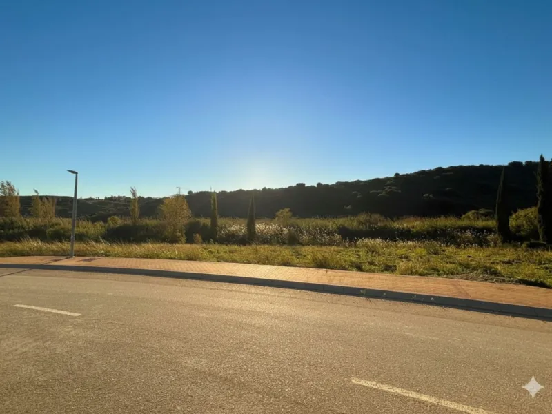 Plot - Residential Plot в продаже в Casares, Málaga. Площадь дома 640 м². Площадь участка 963 м²