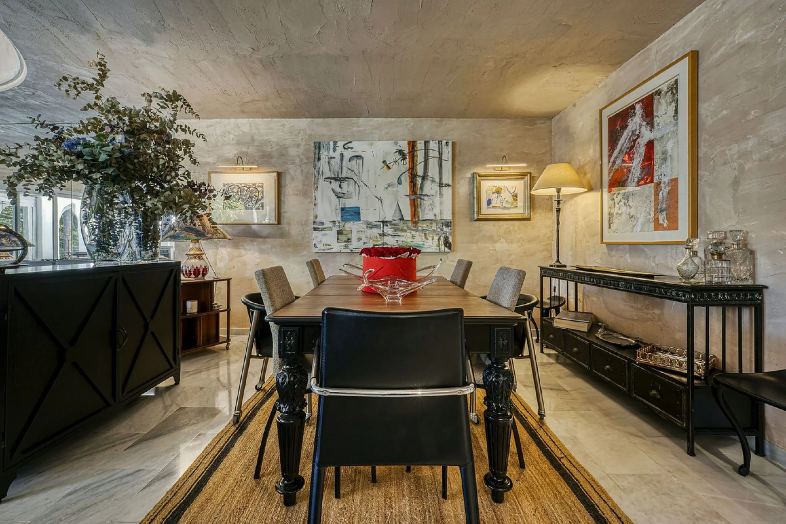 Luxury Penthouse Duplex – Tropical Serenity and Timeless Elegance