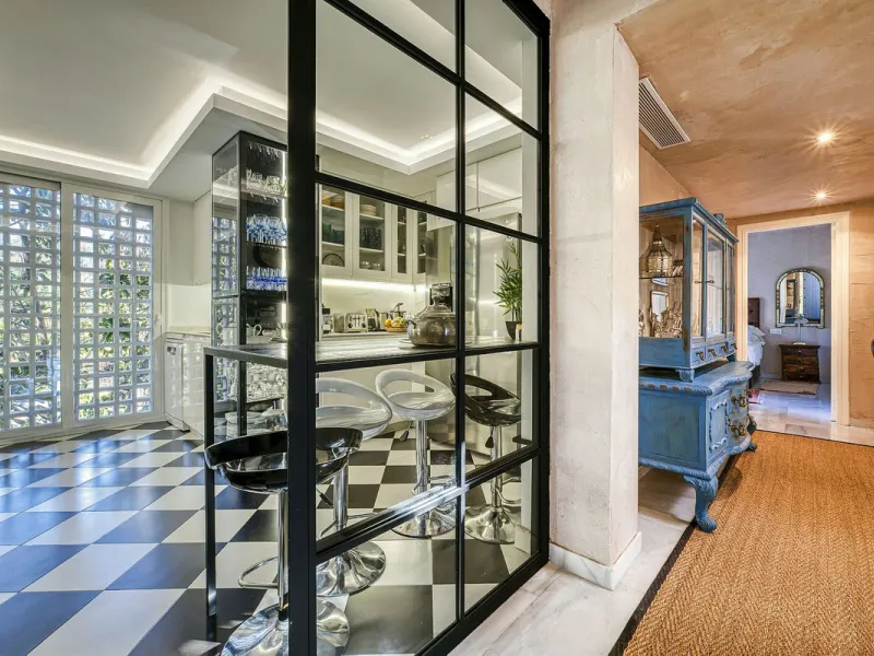 Luxury Penthouse Duplex – Tropical Serenity and Timeless Elegance
